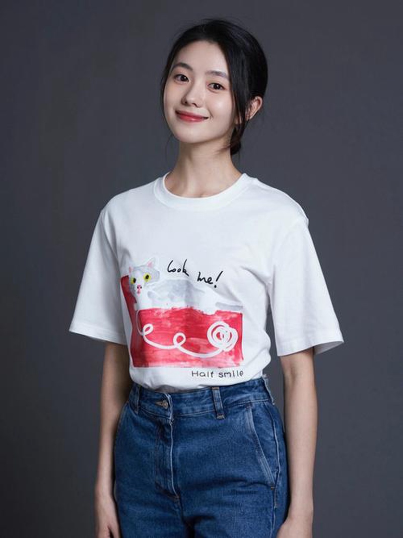 救命！刘浩存红毯造型到底是在搞什么啊