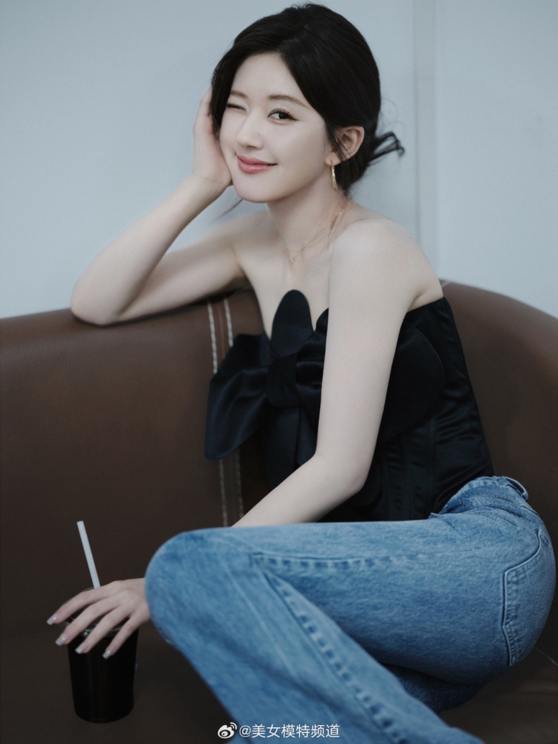 赵露思自己画个妆竟变脸?整容风波到底冤不冤